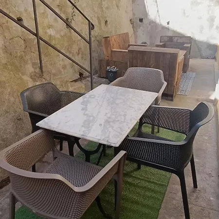 5, 1er Etage, Un T2 Avec Terrasse, 4 Couchages شقة Amélie-les-Bains-Palalda