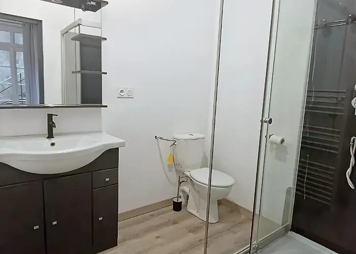 Appartamento 5, 1er Etage, Un T2 Avec Terrasse, 4 Couchages